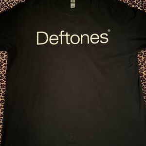 Hot-topic Men's Black and White T-shirt